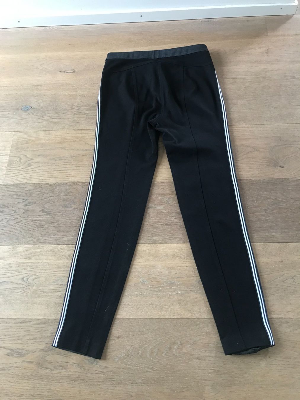 Comma Pantaloni: Comma Stoffhose Gr. 36 fein kariert – Usato da Freienstein venduto da Jessy024 3