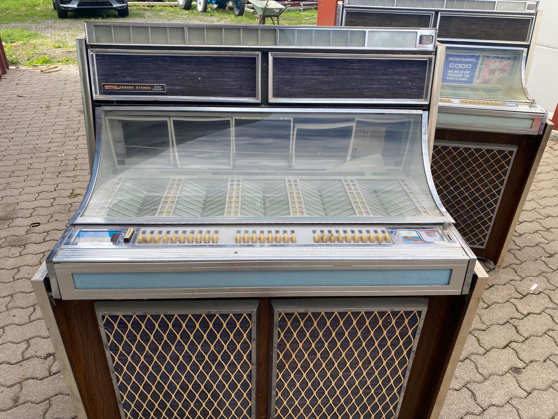 Jukebox: Jukebox – Défectueux à Cormérod par Michelph 5