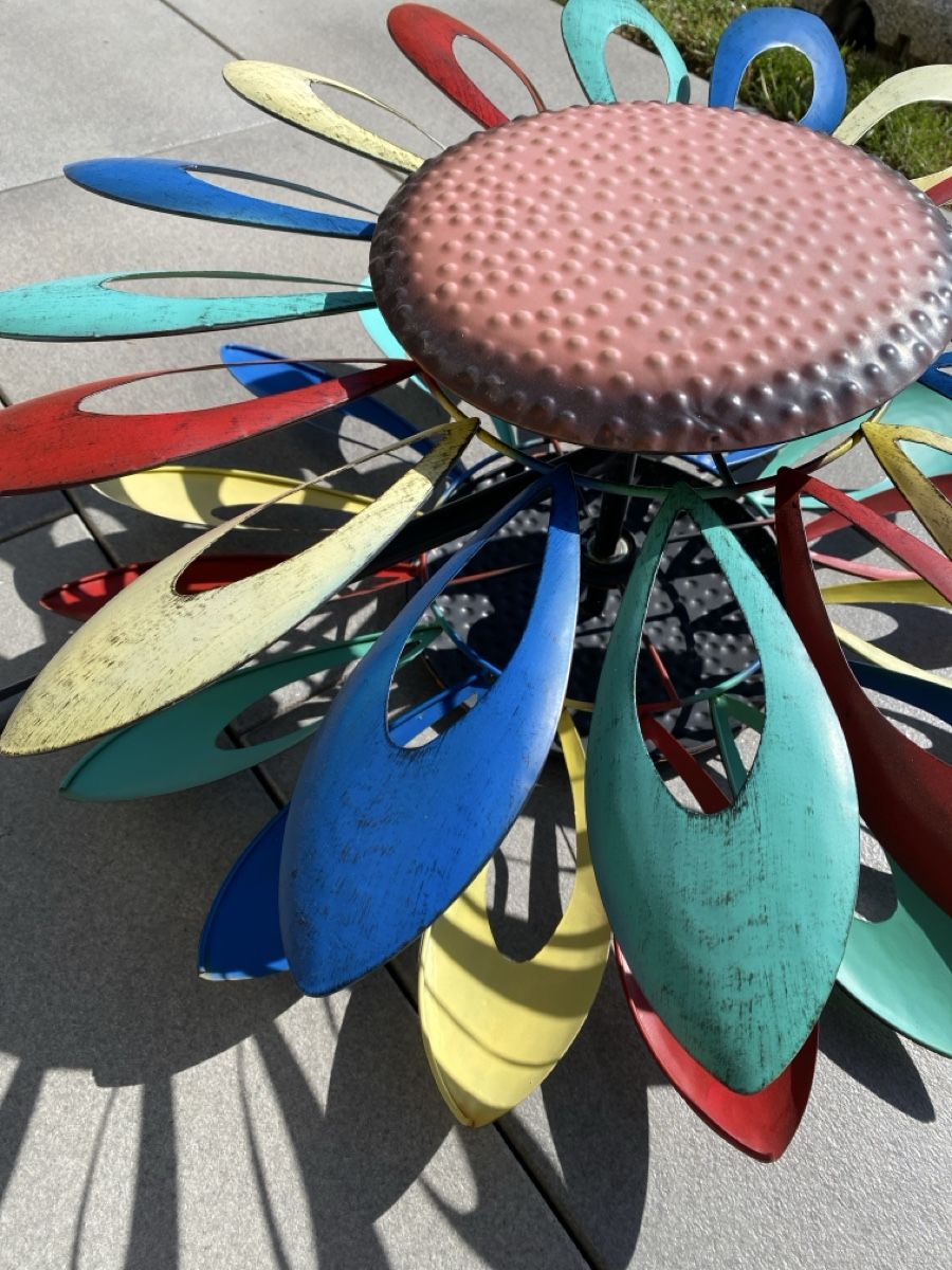Altro in Decorazioni & Accessori: Windrad doppelt Sonnenblume Metall – Usato da Magden venduto da Kichererbse1410 2