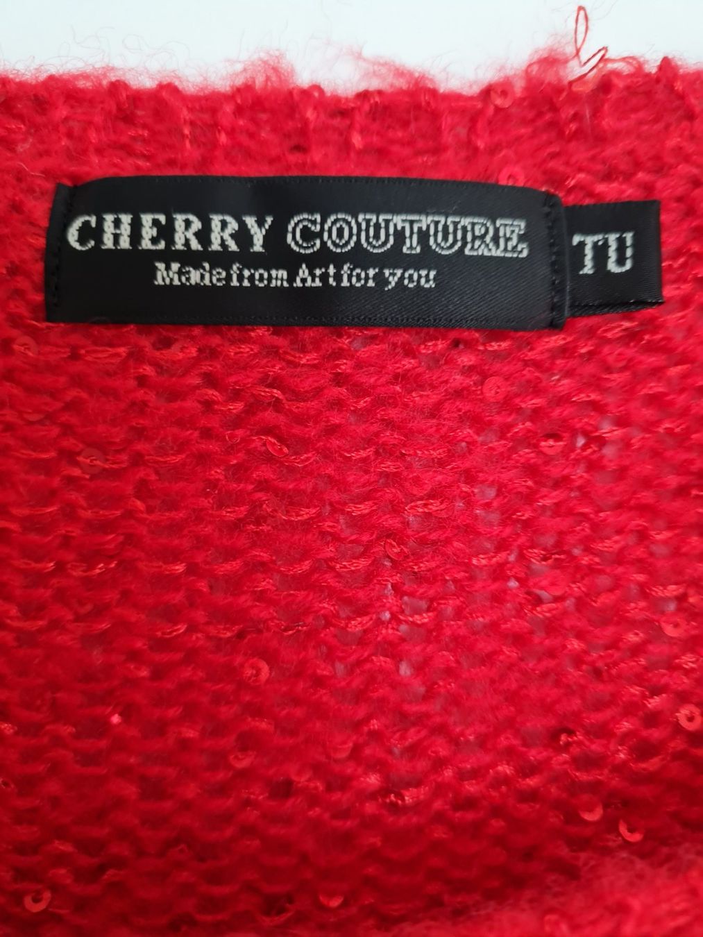 Pullover & Sweatshirts: WINNI PUUH DAMEN PULLOVER GR.M/L ROT MIT PAILLETTEN – Gebraucht aus Steg im Tösstal von goldlionfree 4