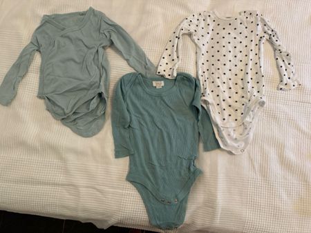 3 Baby Bodys H&M und Imps&Elfs Grösse 80 gebraucht