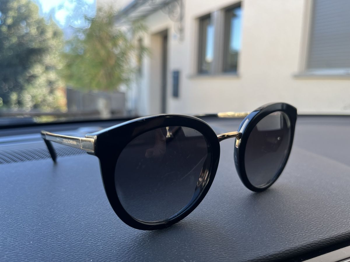 Dolce & Gabbana Brillen & Gläser: Dolce e Gabbana Sonnenbrille – Gebraucht aus Ascona von Buisy81