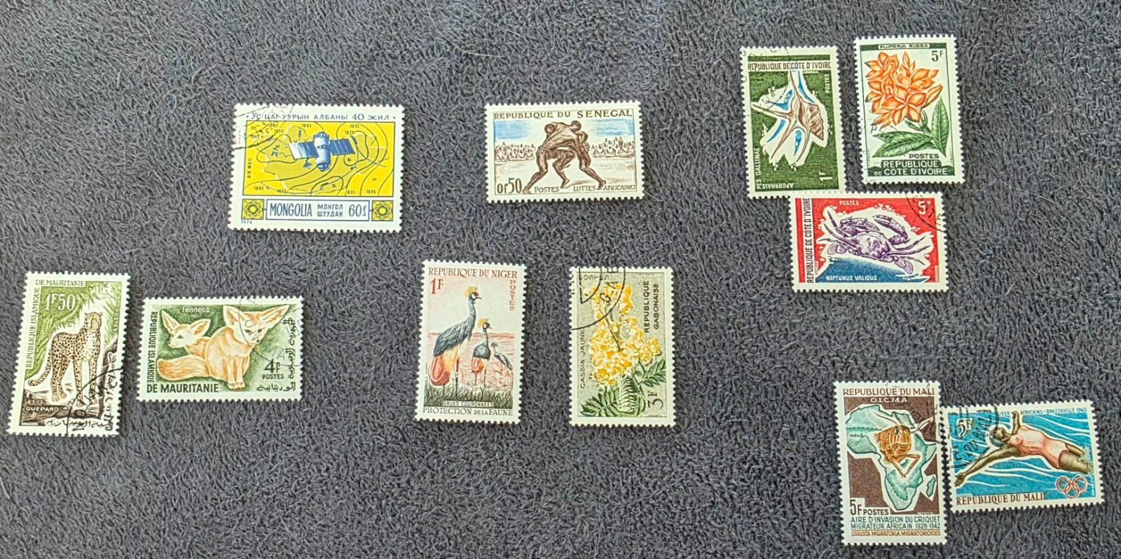 Tous les timbres: Lot de 48 timbres monde années 60–80 – Neuf (Voir description) à Ins par amstutzkewin 4