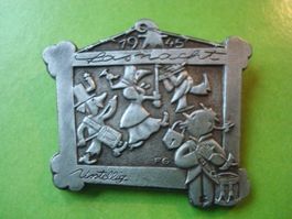 Basler Fasnachtsplakette 1945, Zink