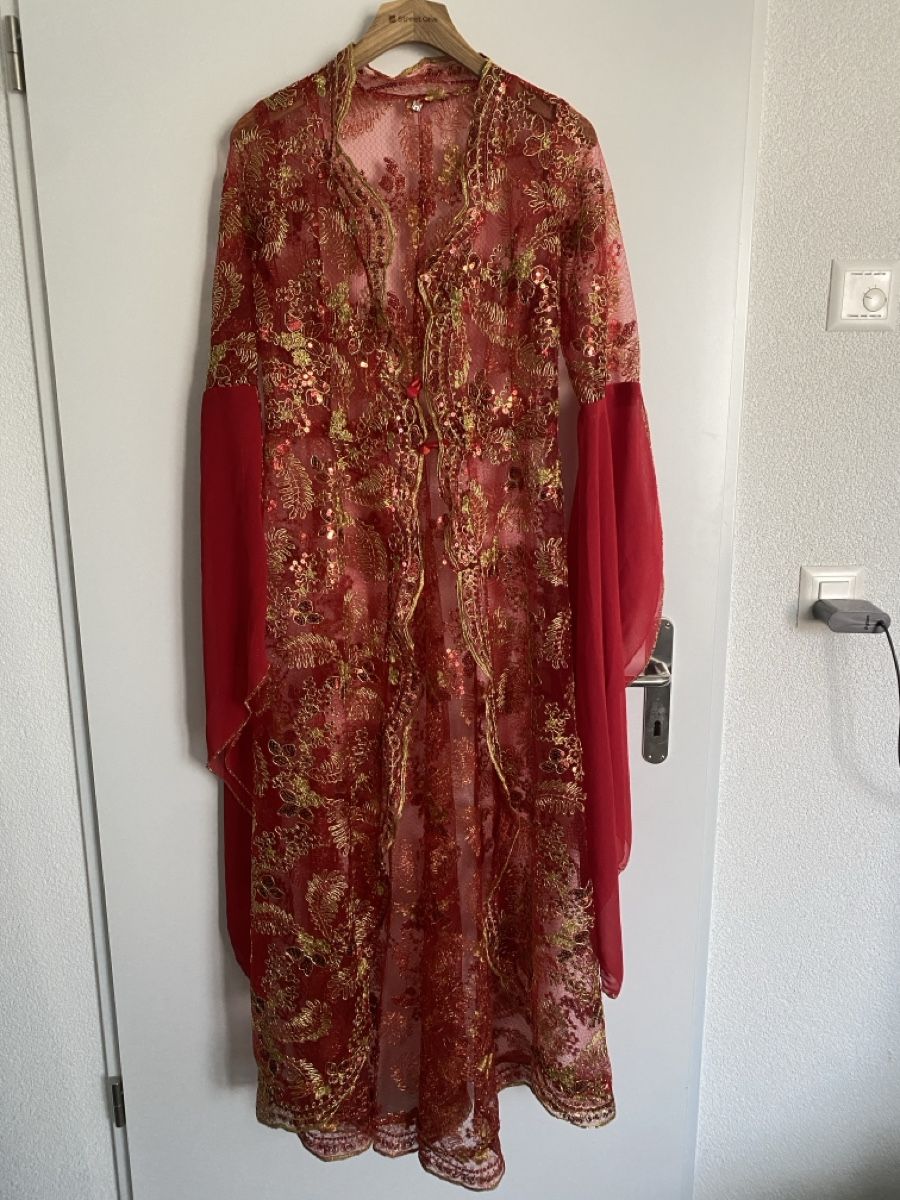 Costumi: Umhang – Nuovo (secondo la descrizione) da Pfungen venduto da nik_9wv9