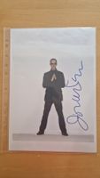 John Waters, Original Autogramm auf Foto in Farbe