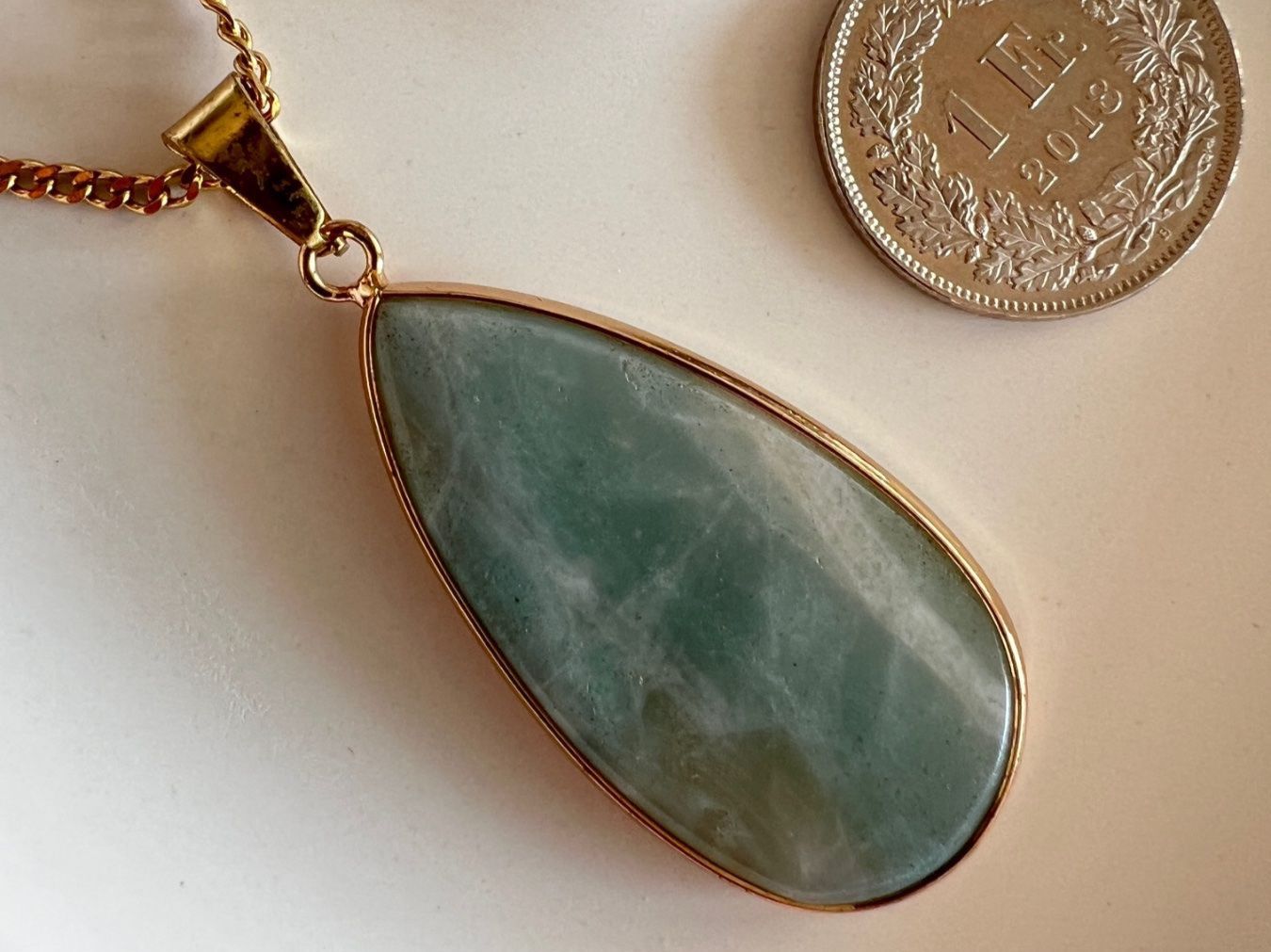 Ciondoli: Collier avec pendentif en amazonite - Amazonit Anhänger – Nuovo e nell'imballaggio originale da Pully venduto da sunaddict