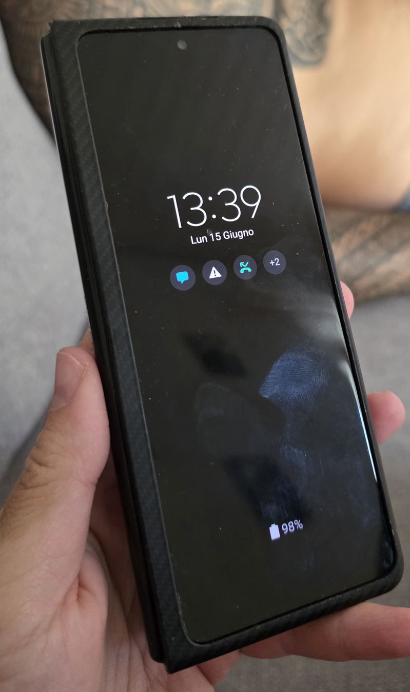 Samsung Telefoni cellulari / Smartphones: galaxy z fold 3 – Usato da Schönenwerd venduto da vil_5vkk