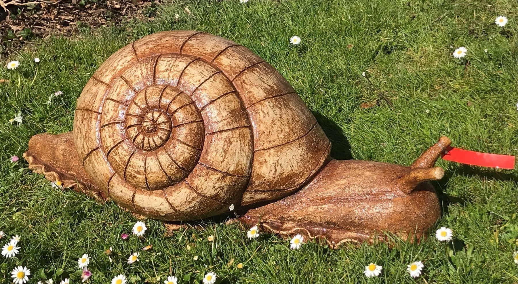 Statuette: Getöpferte Riesen Schnecke – Nuovo (secondo la descrizione) da Rüfenach AG venduto da merlyn07 1