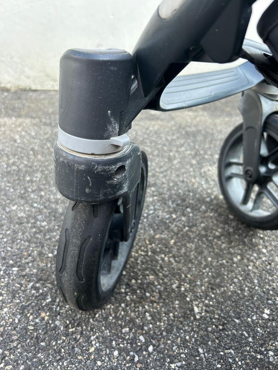 UPPAbaby Carrozzine: Kinderwagen Uppababy Vista V2, grau – Usato da Speicher venduto da Fam.Hartmann 5