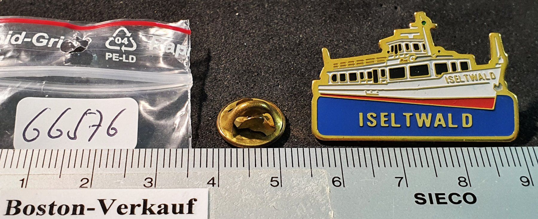 Placchette & Badge: GG576 - Pin Schiff  Iseltwald – Usato da Reinach BL venduto da Boston-Verkauf 1