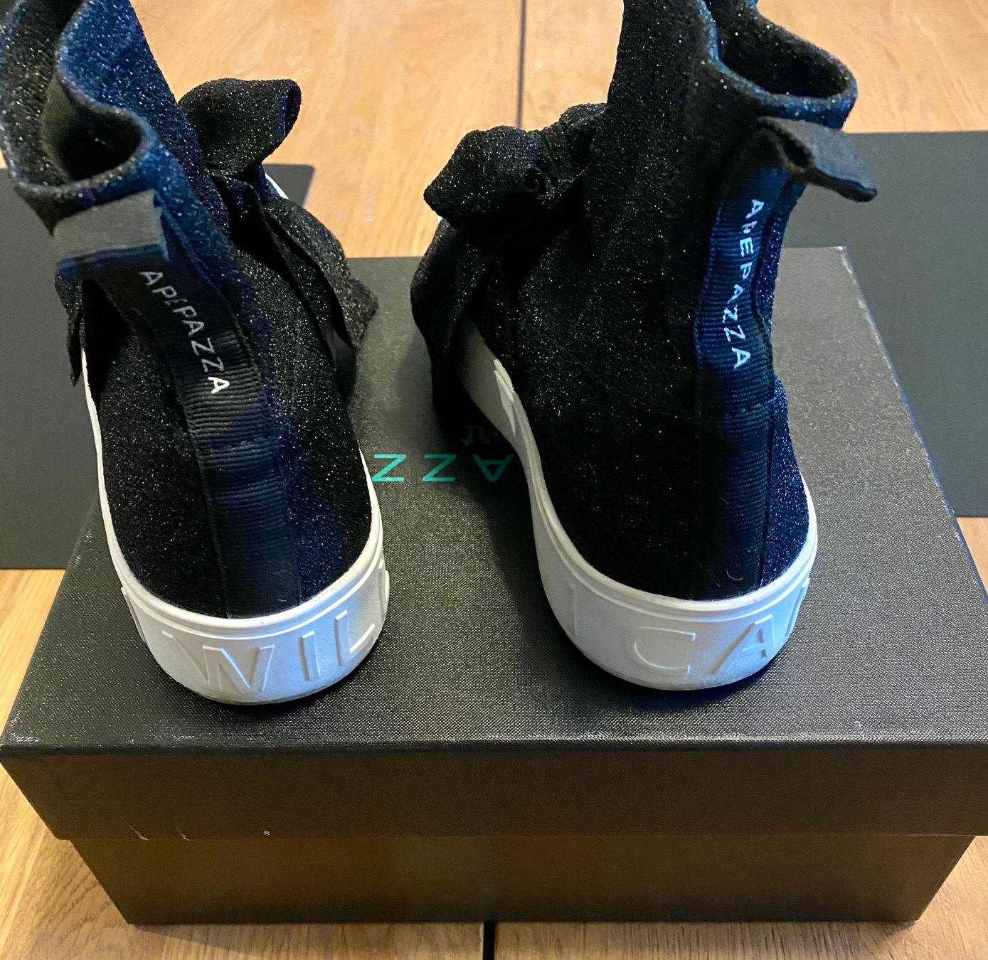 Scarpe da donna: Glitzersneaker, Apepazza – Usato da Schlieren venduto da kaj_xvx7 3