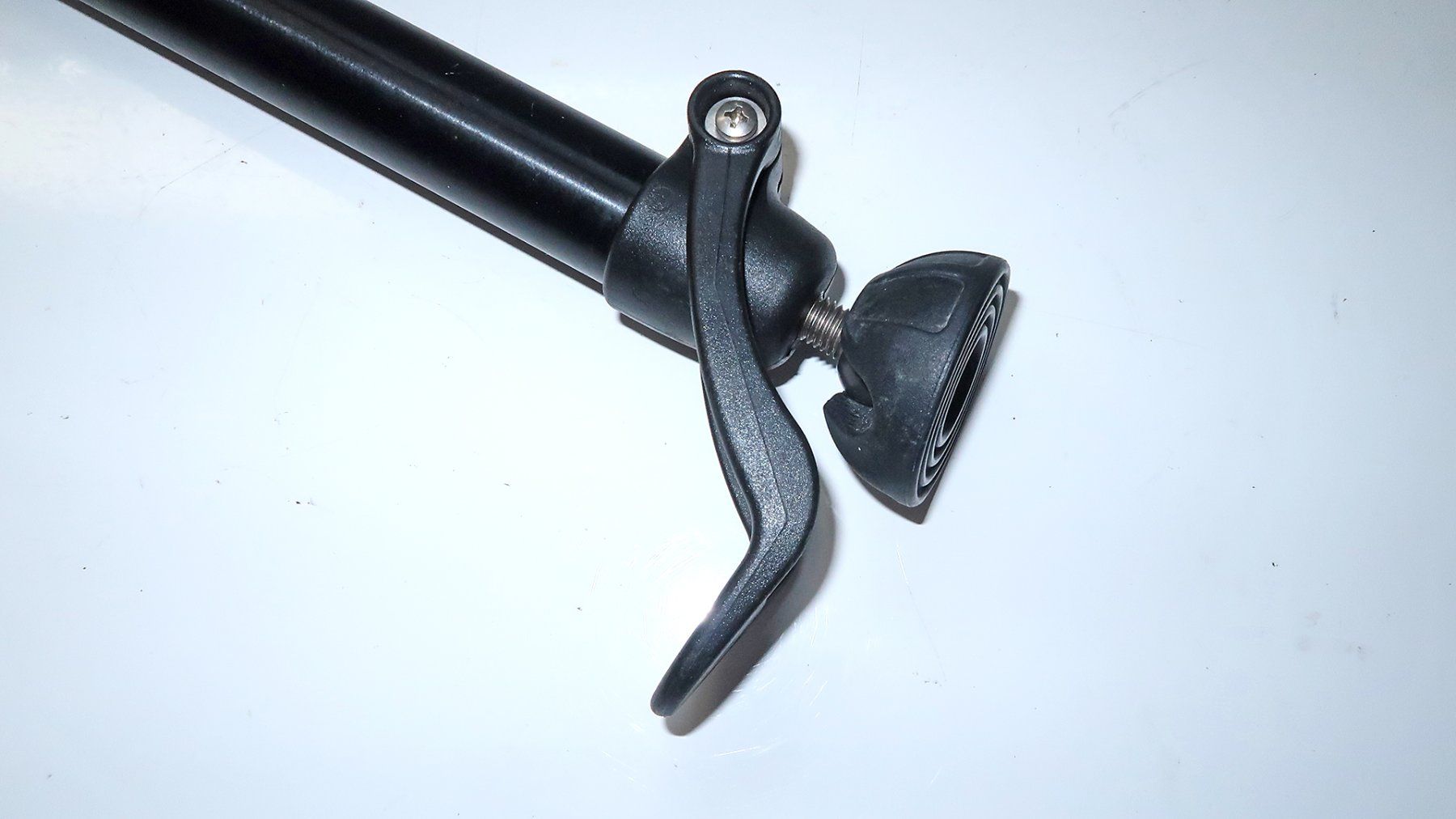 Manfrotto Treppiedi & Teste: Manfrotto 685B Monopod guter Zustand – Usato da Uster venduto da Mruedis 4
