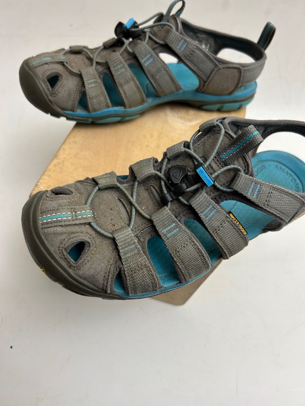 Keen Damenschuhe: KEEN Treking Sandale, Gr. 39 – Gebraucht aus Rheineck von emma.gut 9
