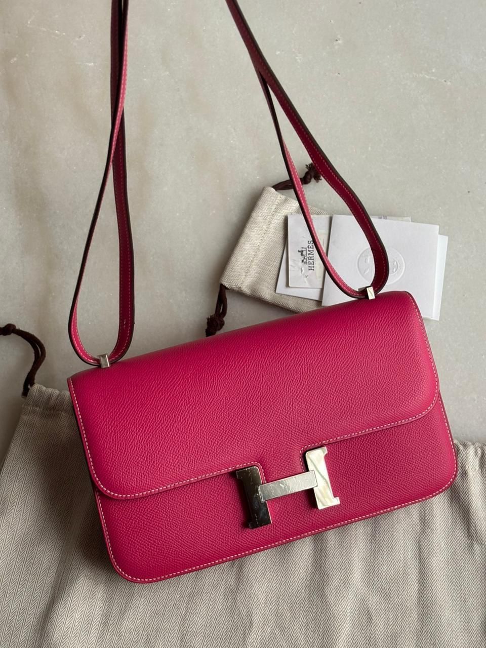 Hermès Borse da donna: Hermes Constance Elan Candy Rose Tyrien Epsom Phw Q orirecpt – Usato da Zürich venduto da RoastedCocoNut