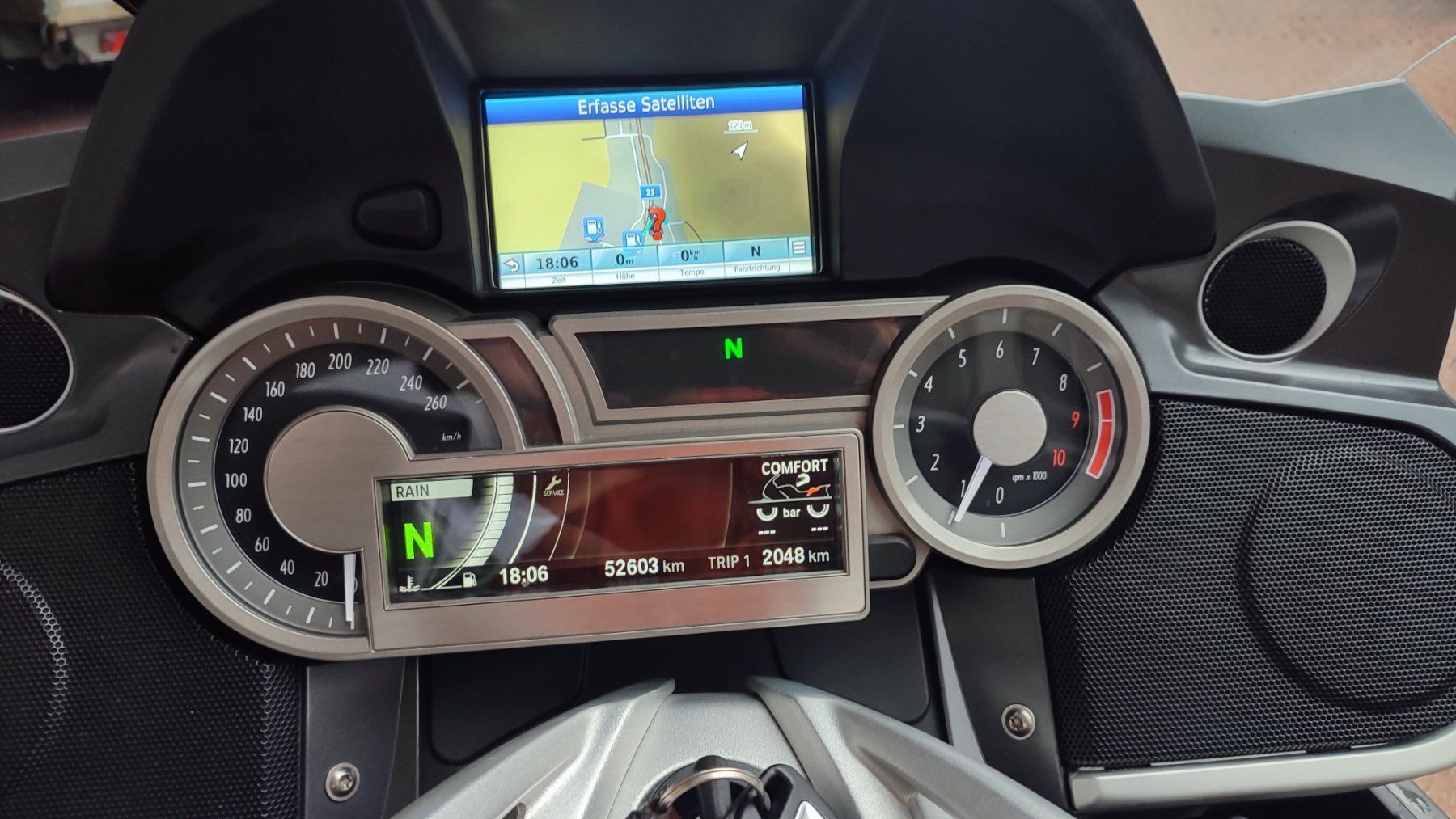BMW Strada: BMW K1600GT – Usato da Reinach AG venduto da GarageDenis 5
