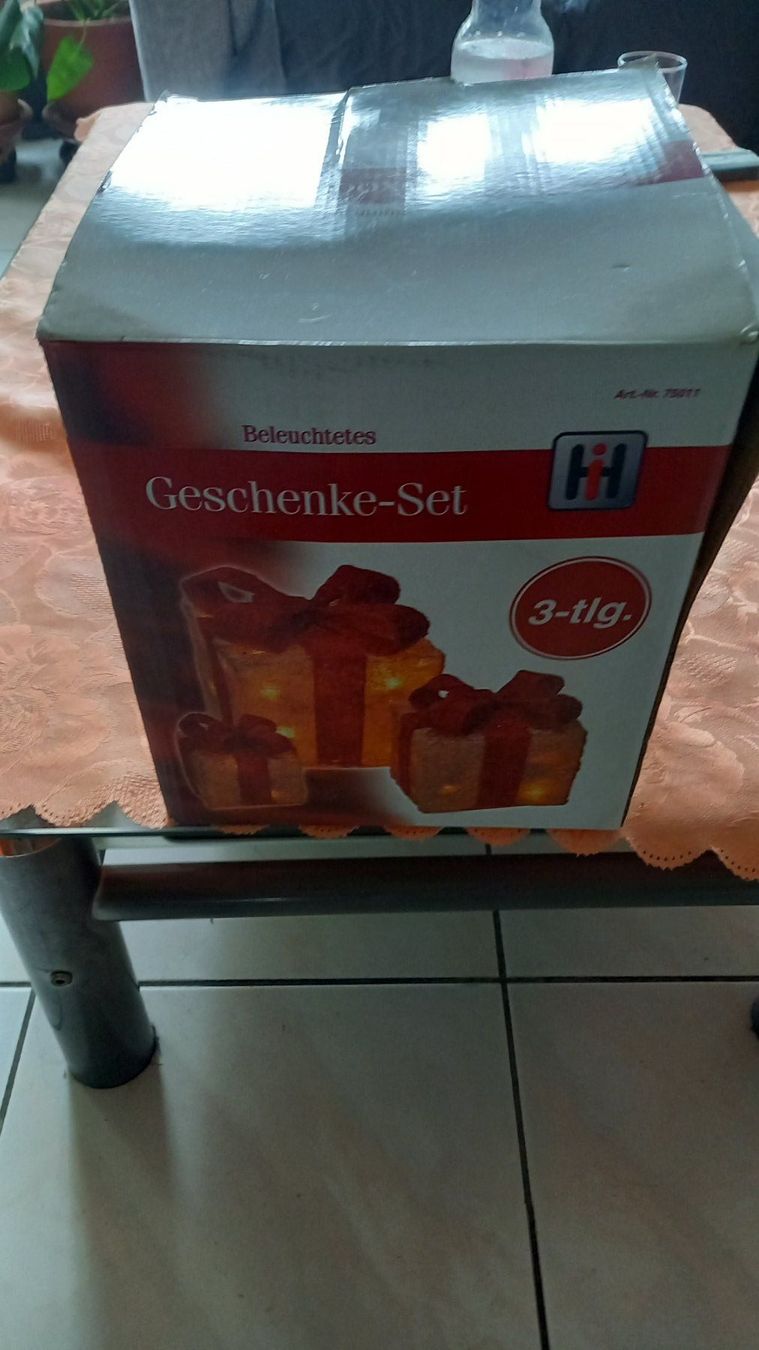 Tutte le decorazioni: set di luci geschenkboxe – Nuovo (secondo la descrizione) da Wohlen AG venduto da poliziotto008