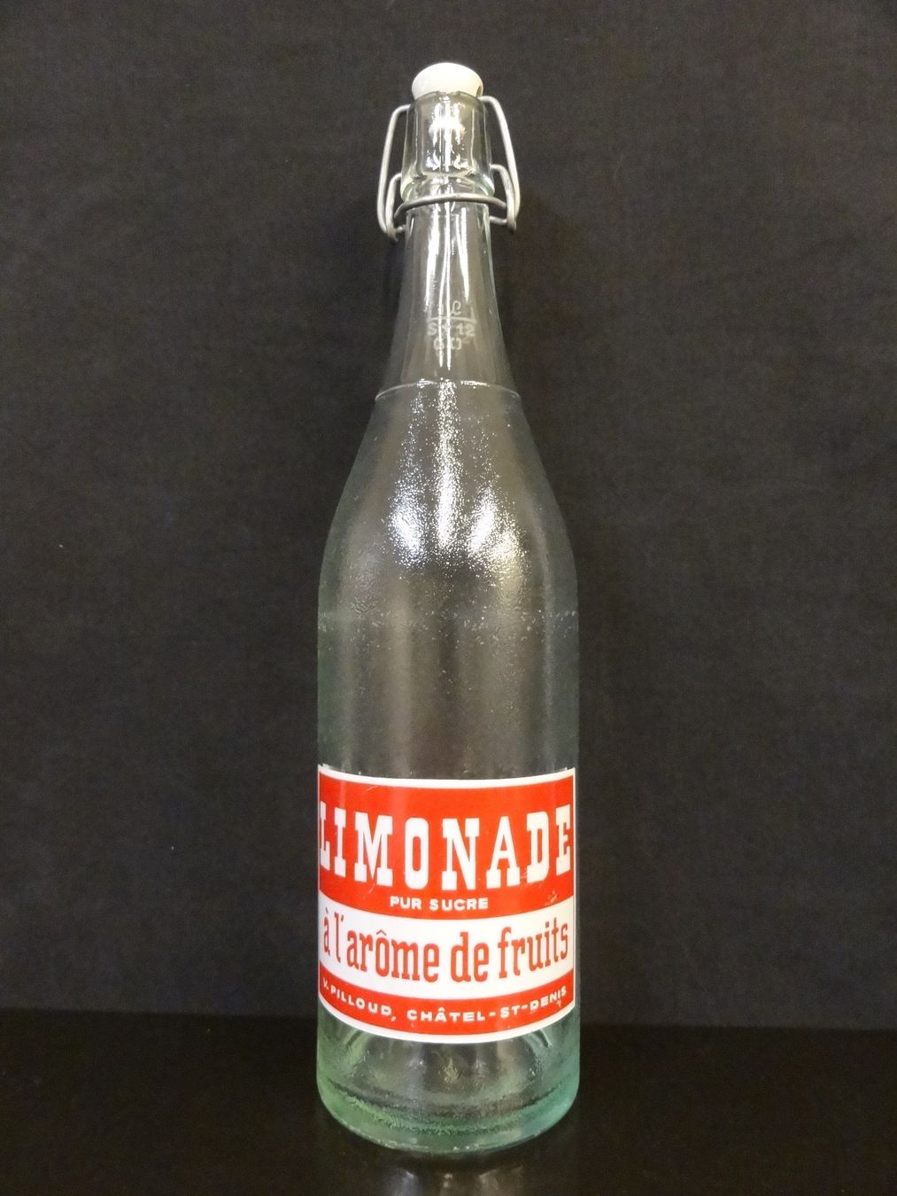 Bicchieri, Caraffe & Bottiglie: Flasche LIMONADE PUR SUCRE V. PILLOUD CHÂTEL-ST-DENIS 1960 – Usato da Kerzers venduto da Flaschenposten 1