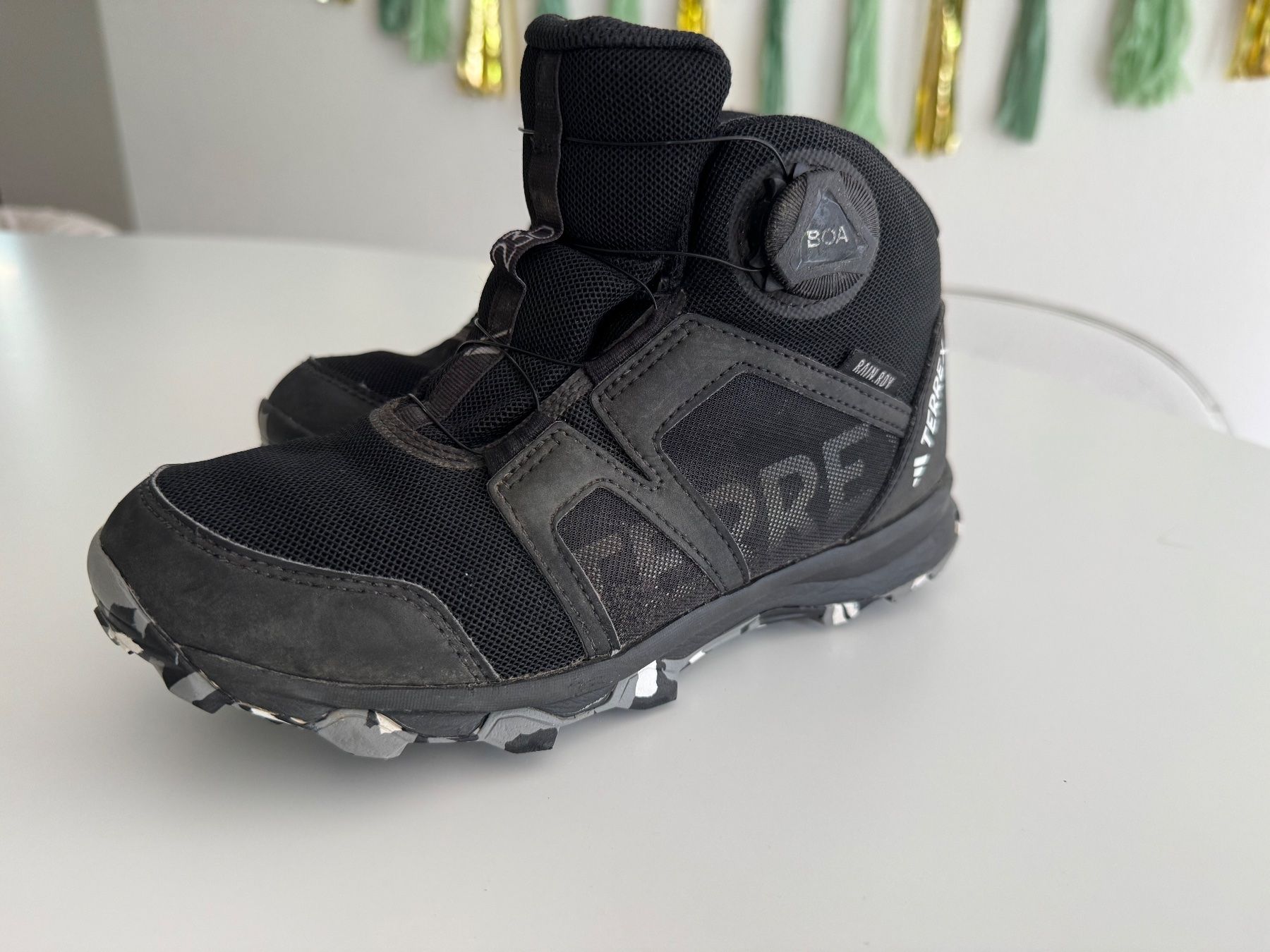 Adidas Scarpe per ragazzi: Trekkingschuhe, Adidas, Terrex, BOA, Gr. 34 – Usato da Zürich venduto da SandrinePB