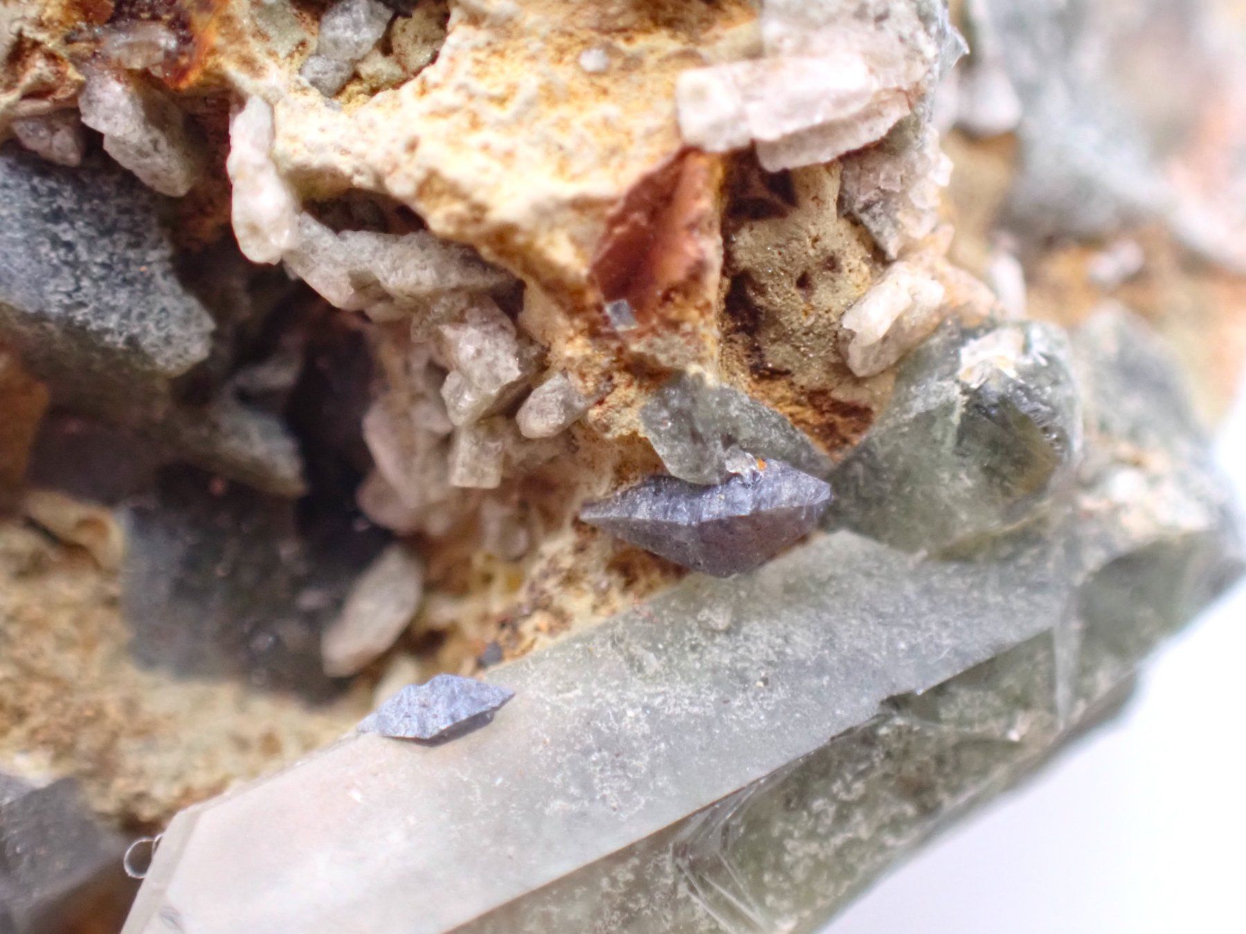 Mineralien & Heilsteine: Anatase Crystal on Quartz, Crapteig, Grisons – Gebraucht aus Figino von minshop 1