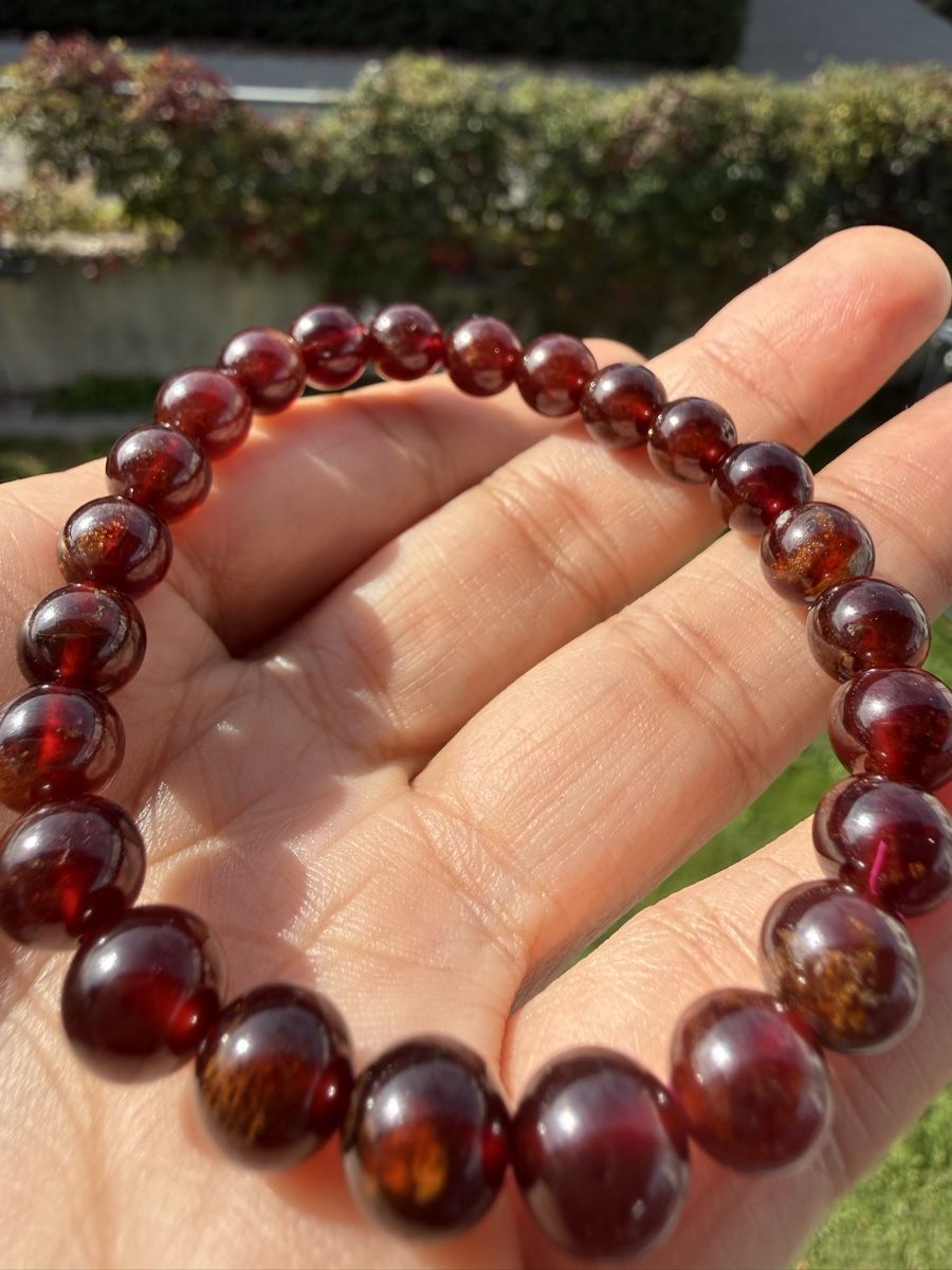 Armbänder & -reifen: Echstein Rotes Granat Stretch Armband-ca8mm Perlen – Neu (gemäss Beschreibung) aus Jegenstorf von SteinGlanz
