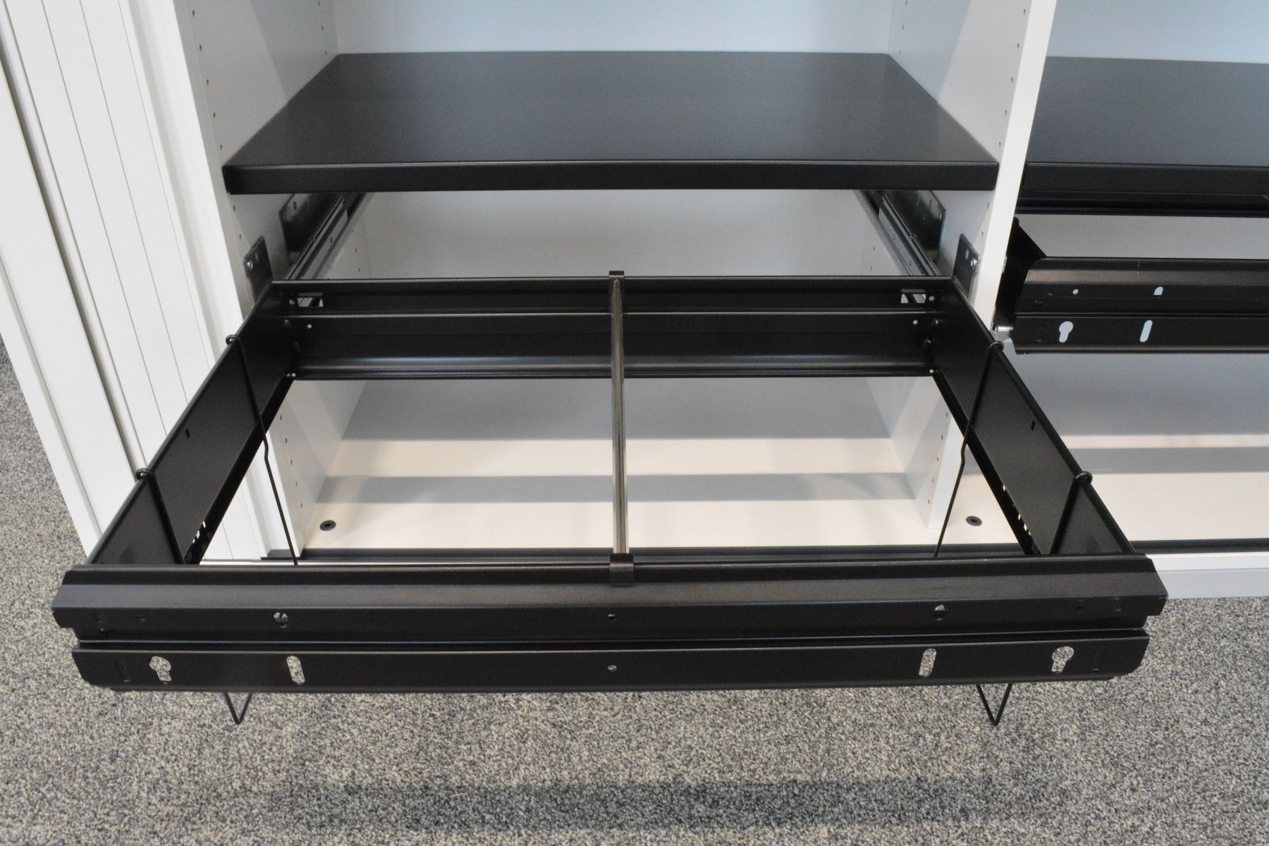 Scaffali: Steelcase Share It Hängeregister-Einsatz Einbaubreite 602mm – Usato da Schönenwerd venduto da mcofficeshop 1