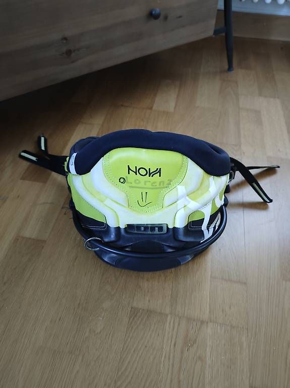 Attrezzatura da arrampicata: ION nova harness / trapez / kitesurf / kiteboard – Usato da Cham venduto da loile112 1