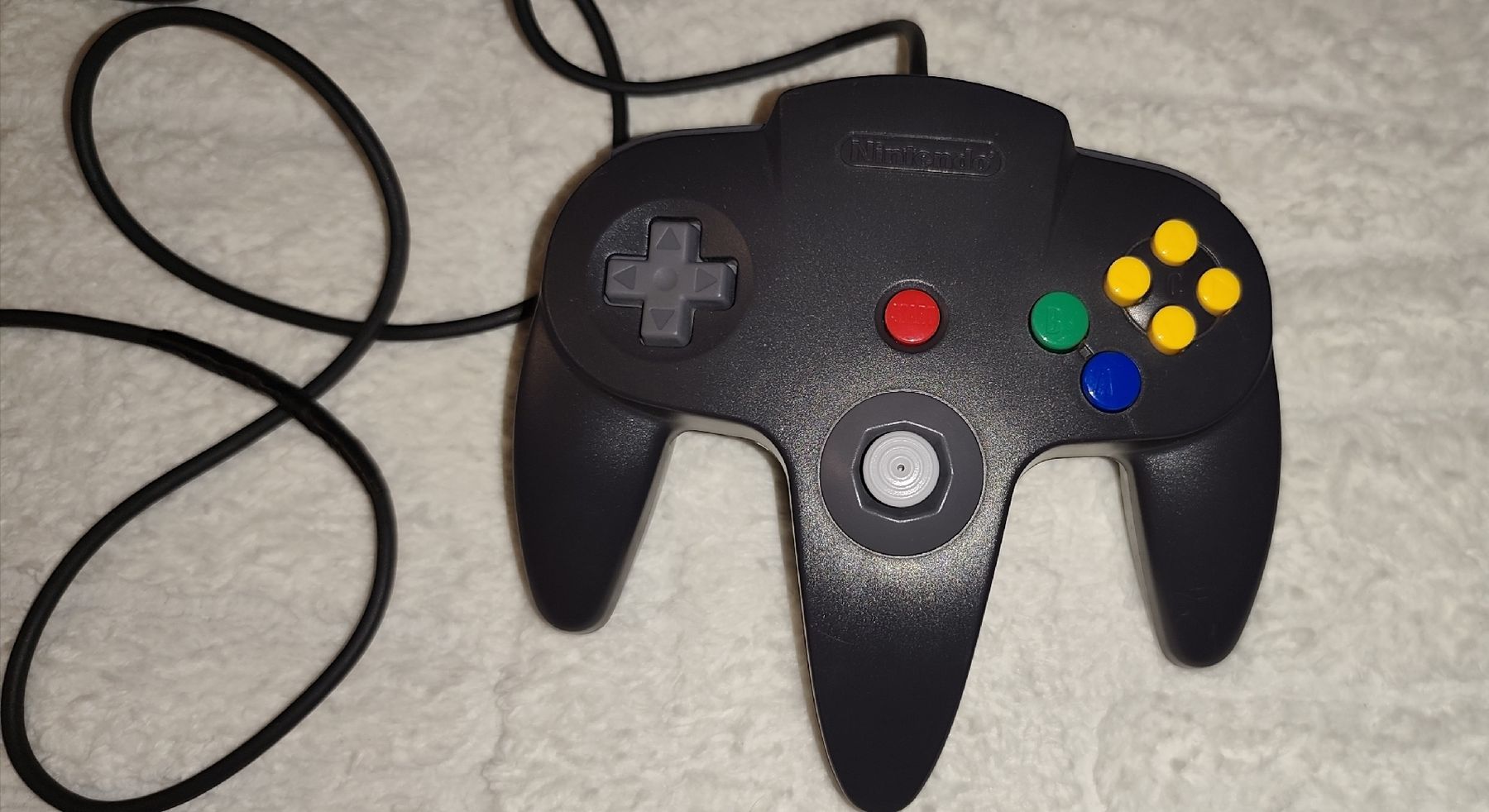 Nintendo Console: Nintendo 64 Konsole mit Controller und Kabeln gebracht. – Usato da Schänis venduto da Mugi_87_ 2
