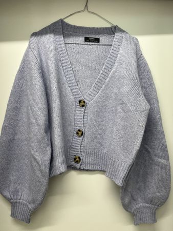 Bershka Strickjacke Lila Pastell Gr. S