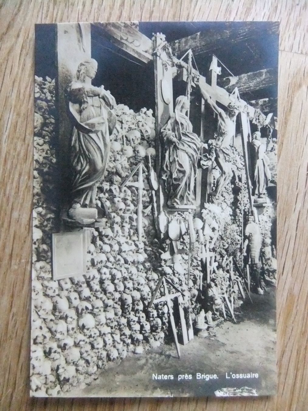 Cartoline postali: Naters bei Brig Beinhauskapelle – Usato da St. Niklaus VS venduto da wunschlos54