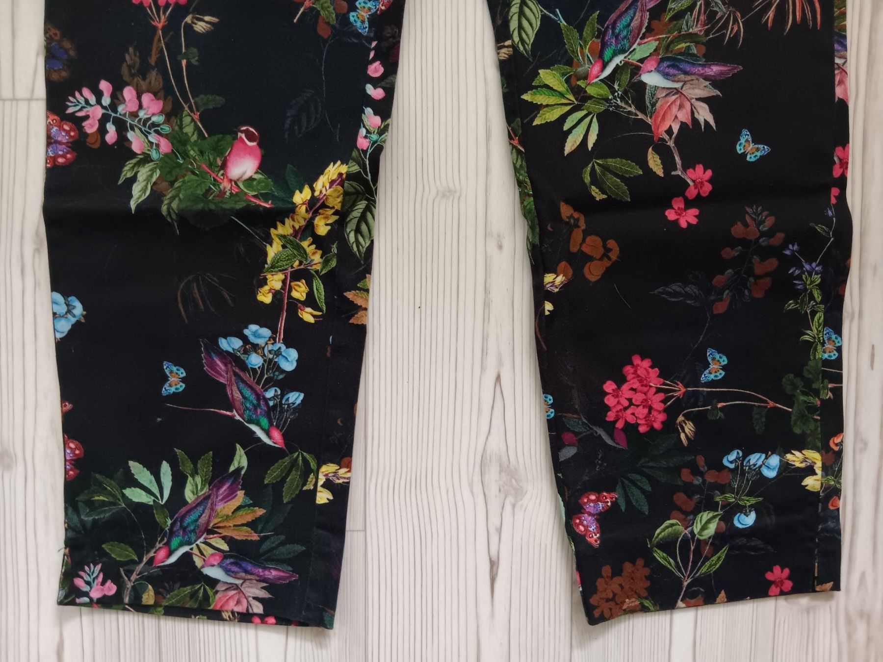 Nafnaf Pantaloni: NAF NAF  Pantalon / Hose    Taille / Grosse 40 CH .... – Usato da Cossonay-ville venduto da Super-Price-Quality 3