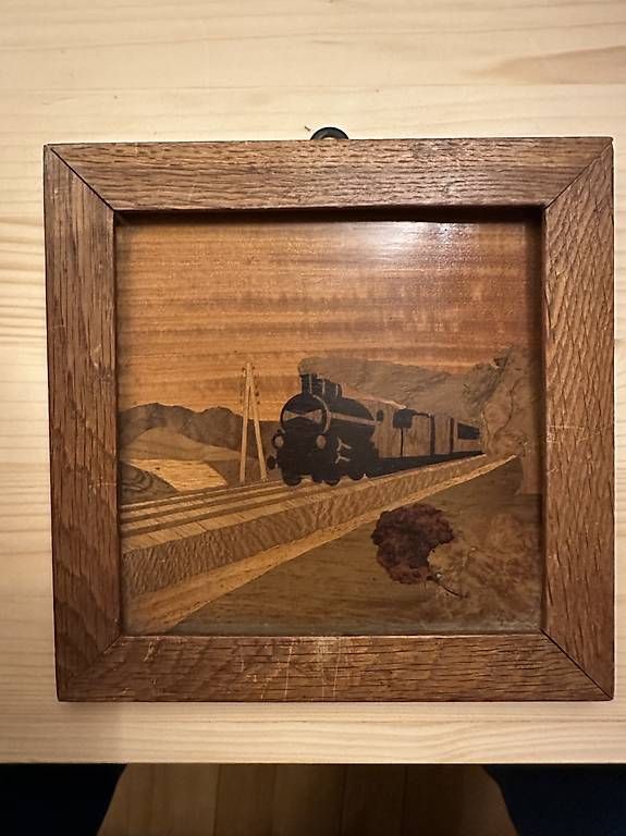 Foto & Immagini: Holz Bild Zug mit stempeln signiert  – Usato da Seuzach venduto da Wolf936