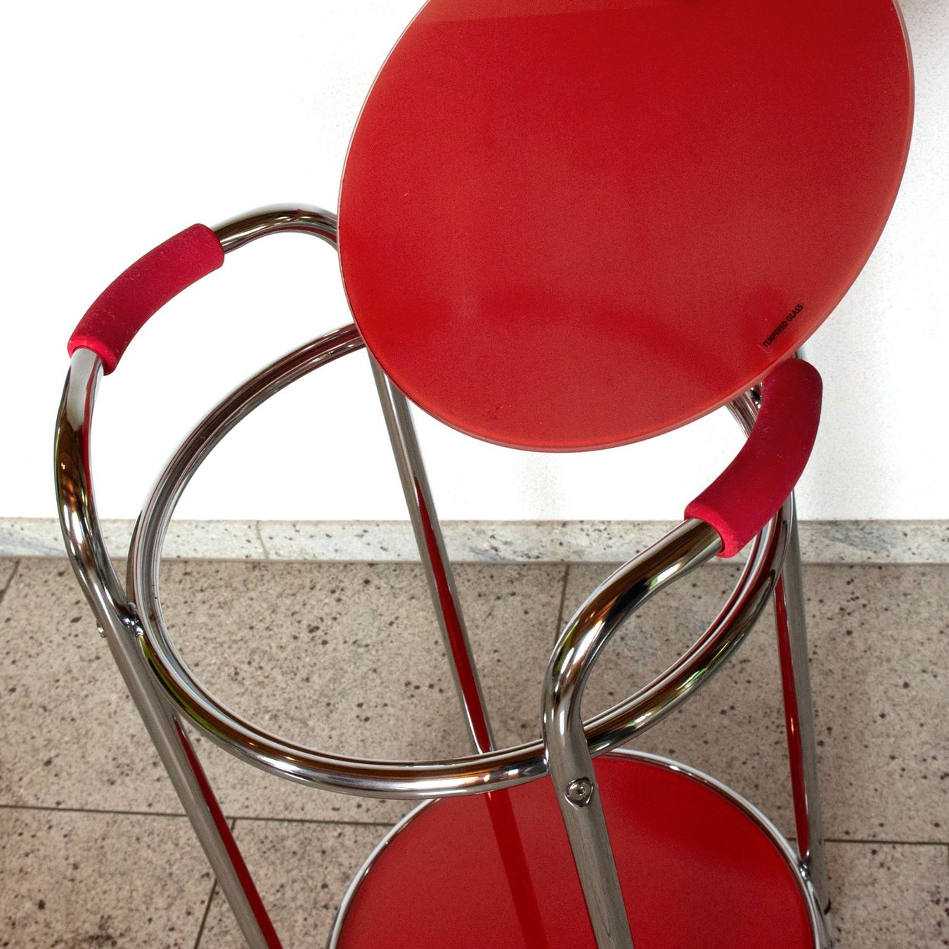Tavoli: Designtischchen aus Chromstahl und Glas – Usato da Lützelflüh-Goldb venduto da Harriho 4