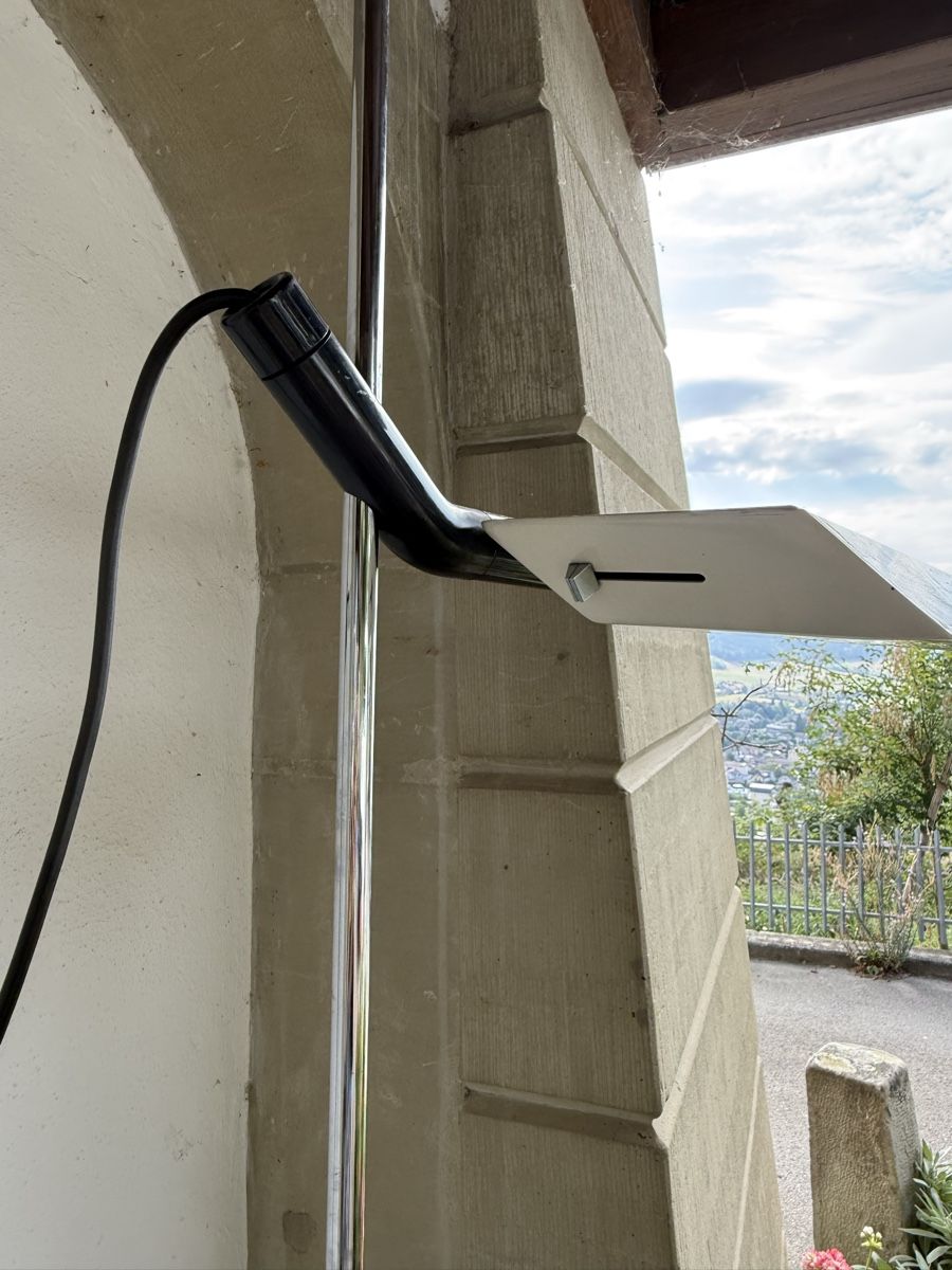 Guzzini Lampade: Vintage iGuzzini Design Stehlampe Stehleuchte – Usato da Konolfingen venduto da petzipetz 2