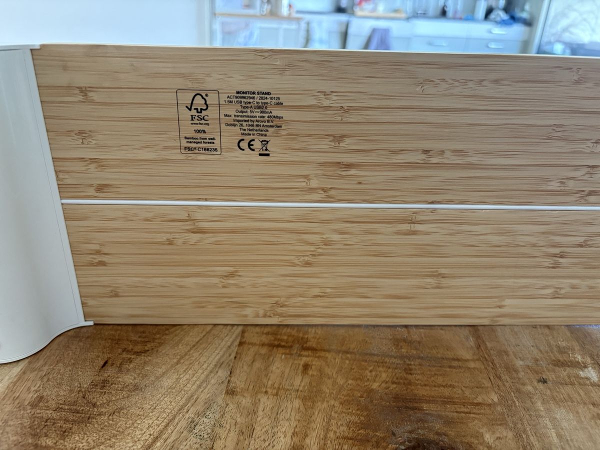 Staffa per monitor: Bamboo monitor stand – Usato da Dübendorf venduto da noe_9mkd 3