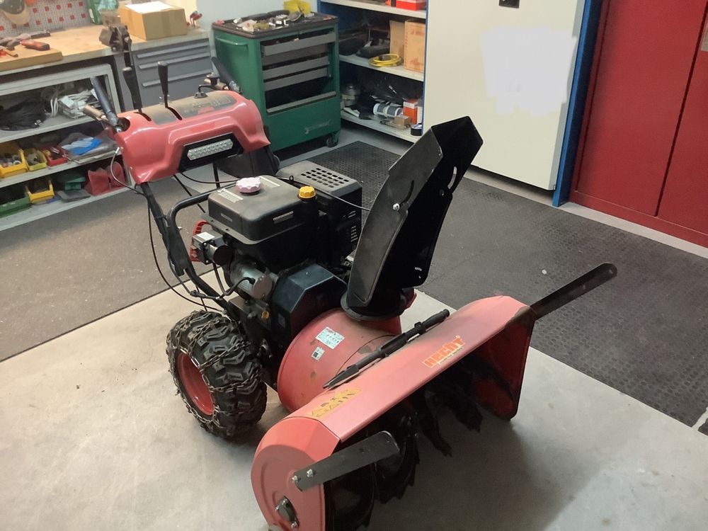 Keilriemen Federal 40 4LXP945 - Für HECHT Schneefräsen 9334 SQ & 9534 SQ