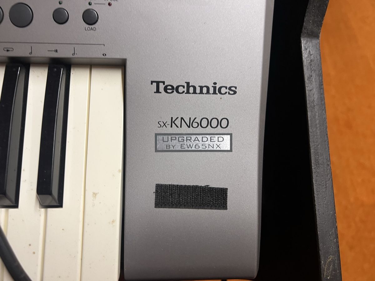 Technics Instruments de musique: Technics KN6000 Keyboard gebraucht mit div. ZUBEHÖR  – D'occasion à Laupen ZH par Casimedia 1