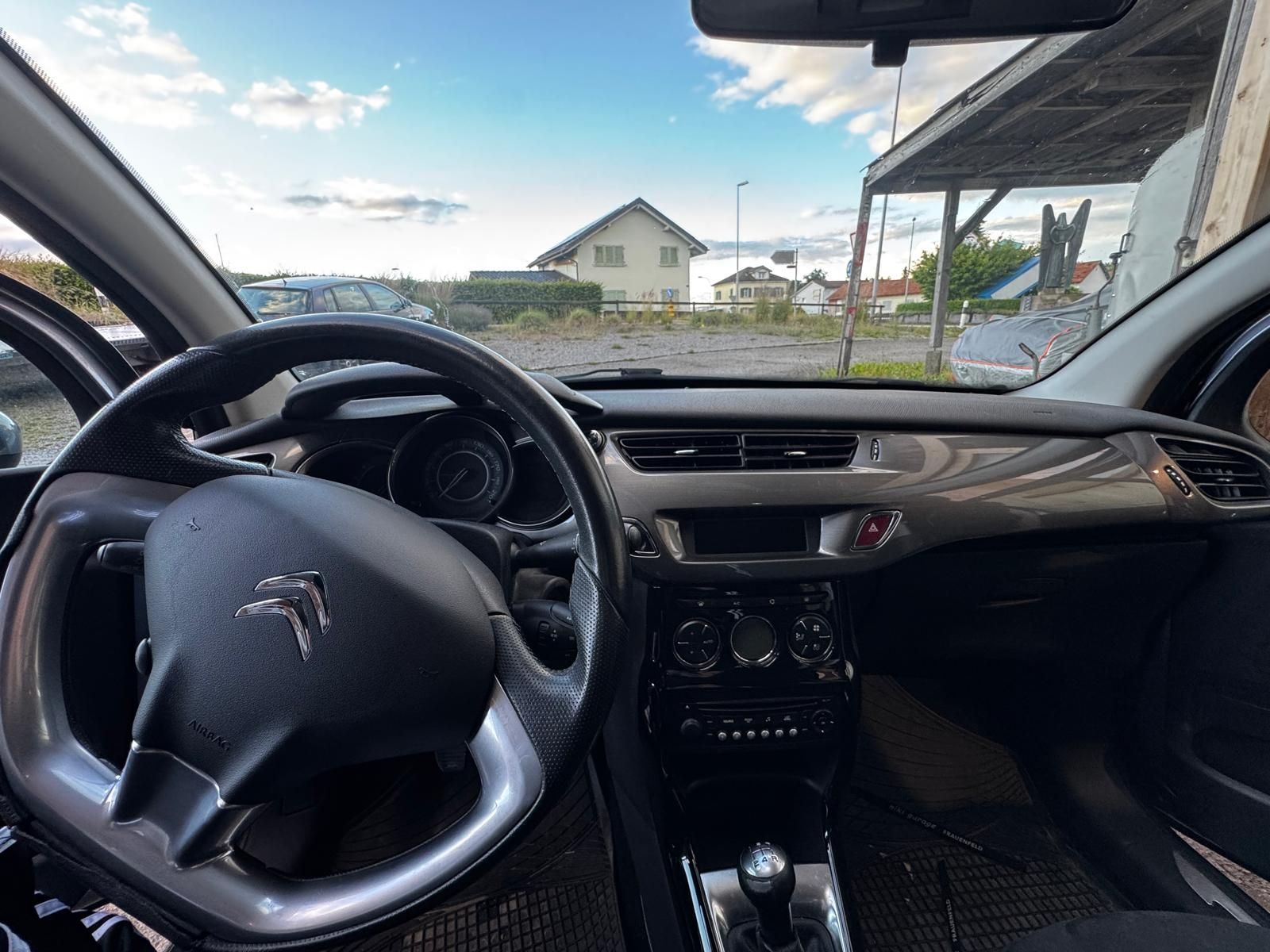 Citroën Autos: Citroen C3 1.6 HDi  mit MFK  – D'occasion à Niederuzwil par Dakitiki 6