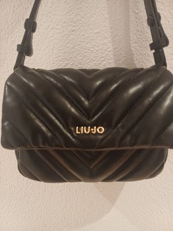 Handtasche