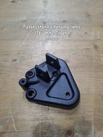 Triumph Tiger Fussrastenhalterung Links T2080464