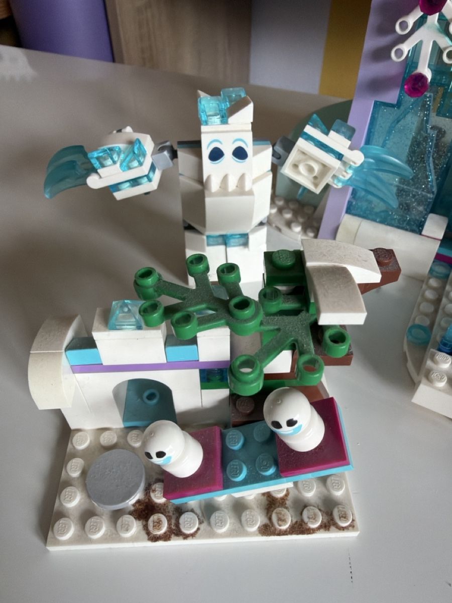 Lego Giocattoli: Lego Disney Frozen Schloss – Usato da Bern venduto da Zotteke4416 1