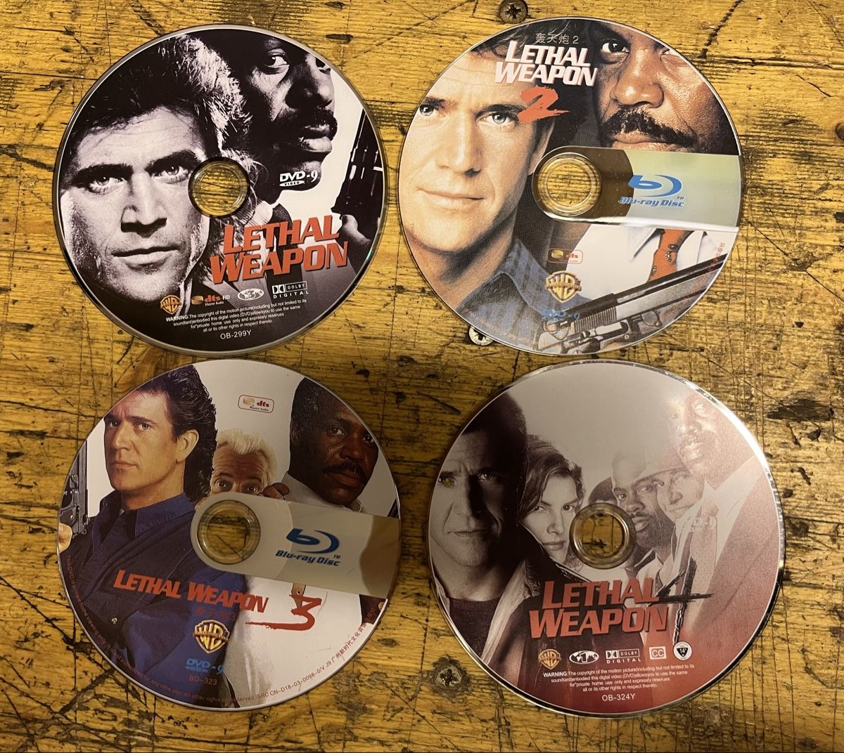 Tutti i DVDs: 100 Stk. grosse DVD Sammlung OV Englisch Code 6 – Usato da Bern venduto da hispano74 2