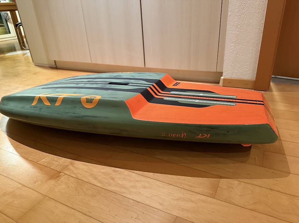 Planches de surf: KT Ginxu 75L Foilboard Wingfoil – D'occasion à Römerswil LU par Ivo771 3