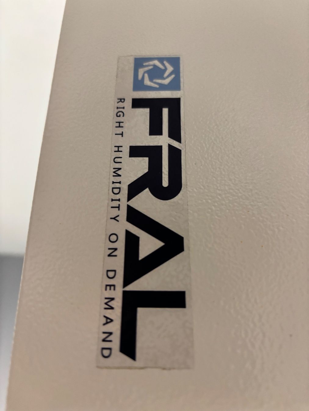Luftbefeuchter: Luftentfeuchter mit Pumpe – Gebraucht aus Pfäffikon ZH von taralucci01 2