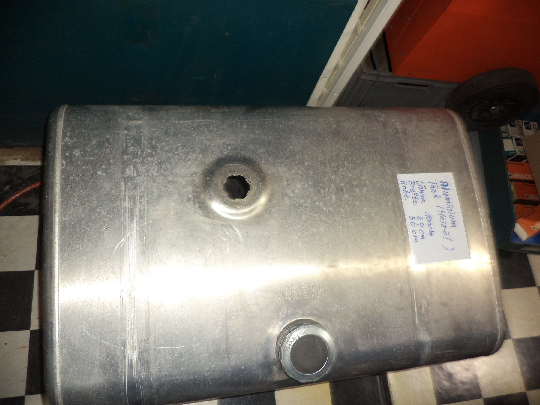 Accessori per altri veicoli: Aluminium Dieseltank - oder ev. auch Anderes – Usato da Oetwil am See venduto da Avenger07 2