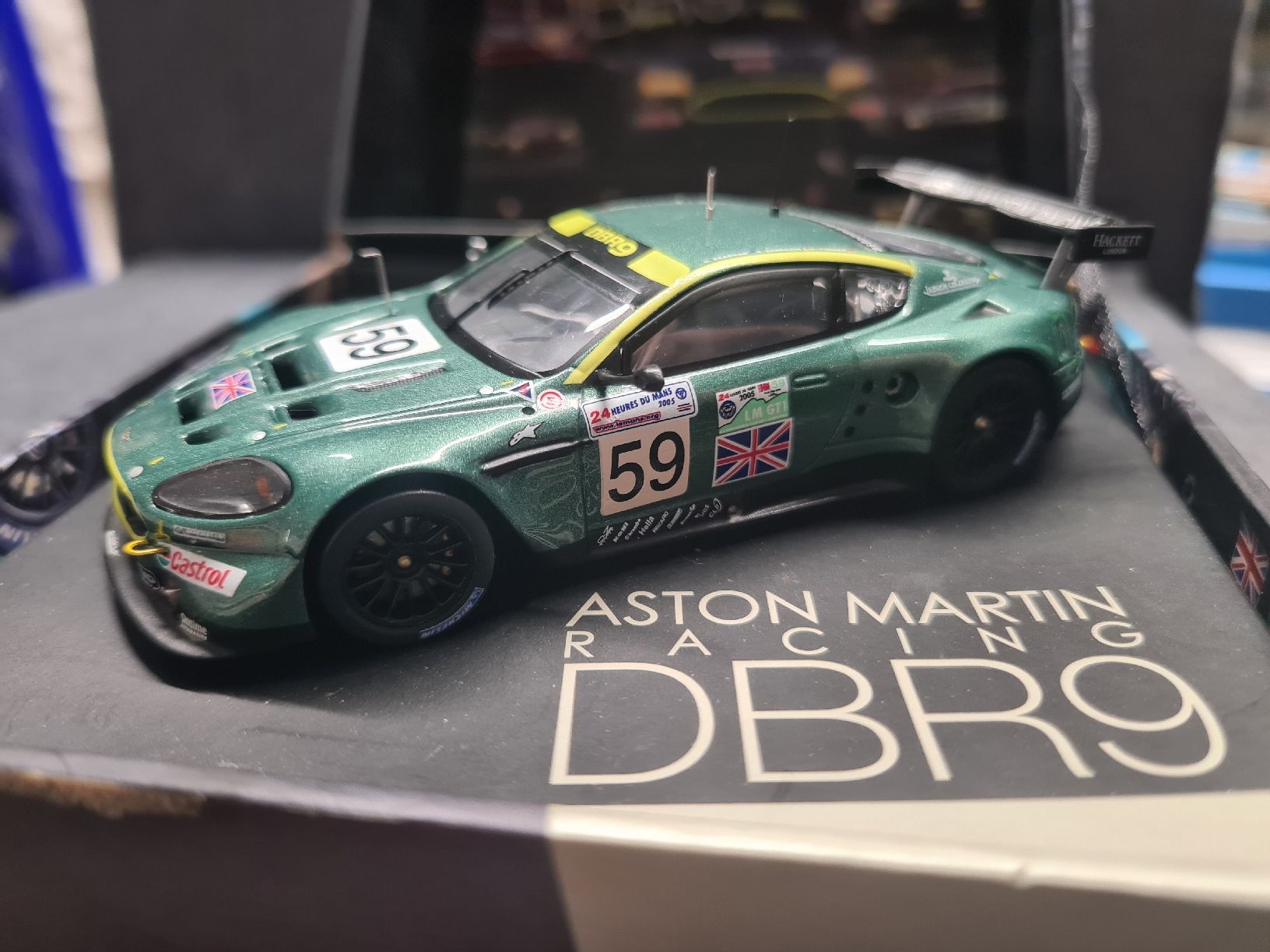 IXO Modellini d'auto: IXO. Aston Martin Racing DBR9 Le Mans 2005 – Usato da Wetzikon ZH venduto da AmacherM 1