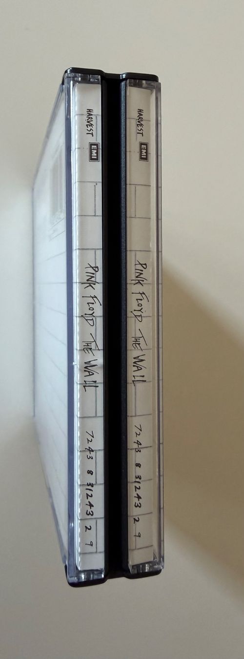 CD: Pink Floyd - The Wall - Doppel CD Box – Nuovo (secondo la descrizione) da Altstätten SG venduto da sheamus 4