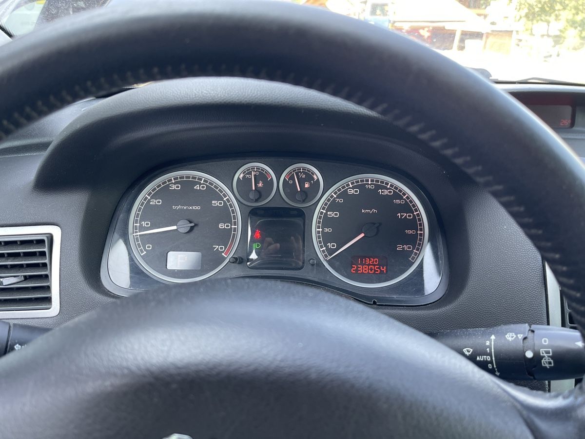 Peugeot Autos: Peugeot 308 2.0i Automat  – D'occasion à Spiez par bertula 4