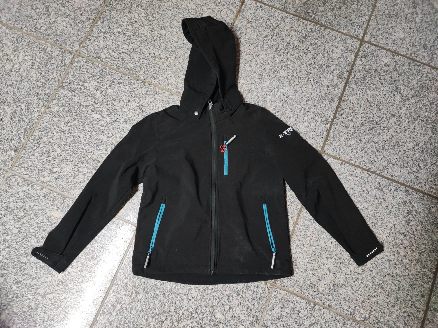 Giacche: Softshell Jacke X-TREME Schwarz, Grösse 140 – Usato da Grabs venduto da Margelchopf1