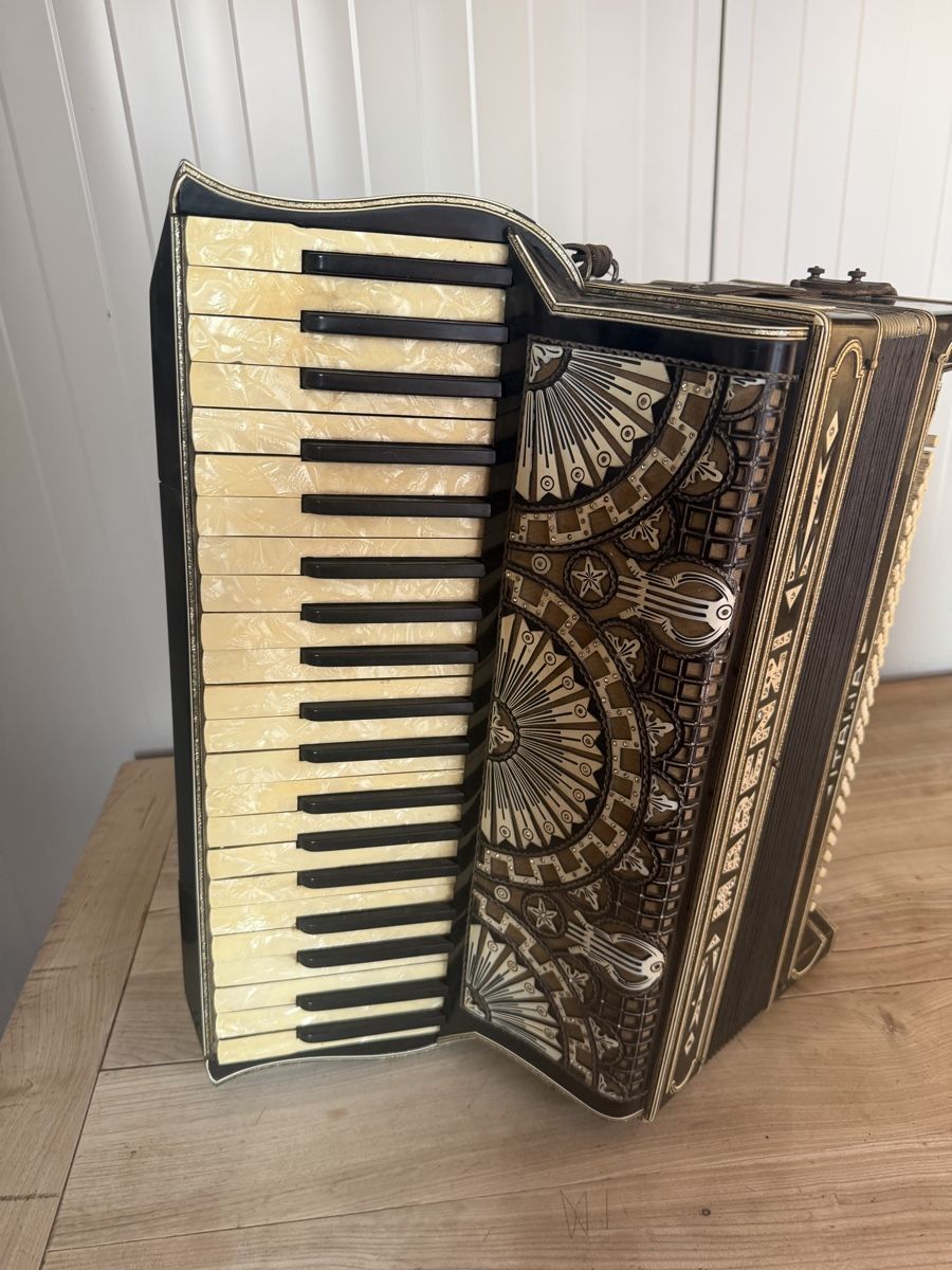 Instruments de musique: Marenzi – D'occasion à Muhen par MiGeiss64 5